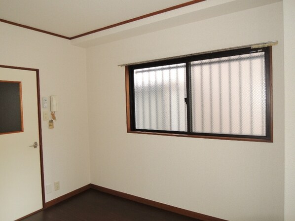 タウンハイツ稲田堤の物件内観写真